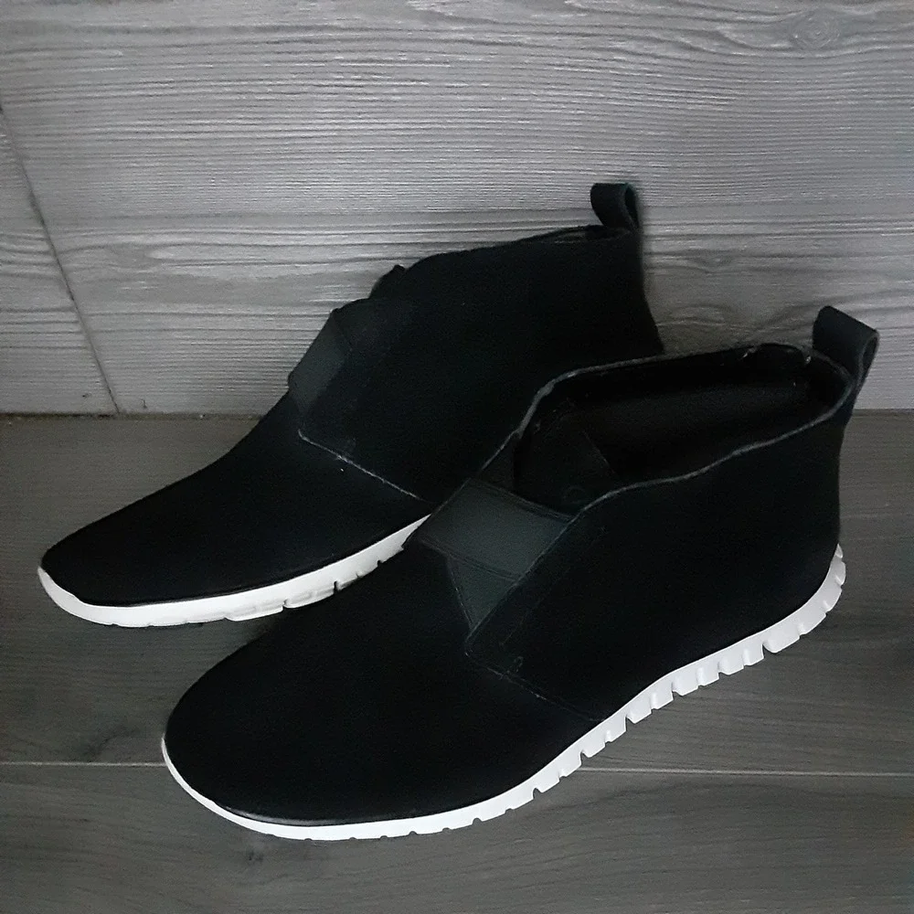 Cole Haan Zerogrand Black Suede Chukka Boots W00152 Womens 10B